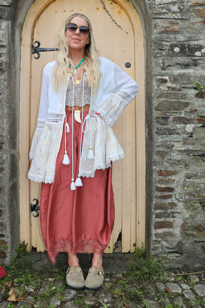 Embroidered crochet trim tiered kimono