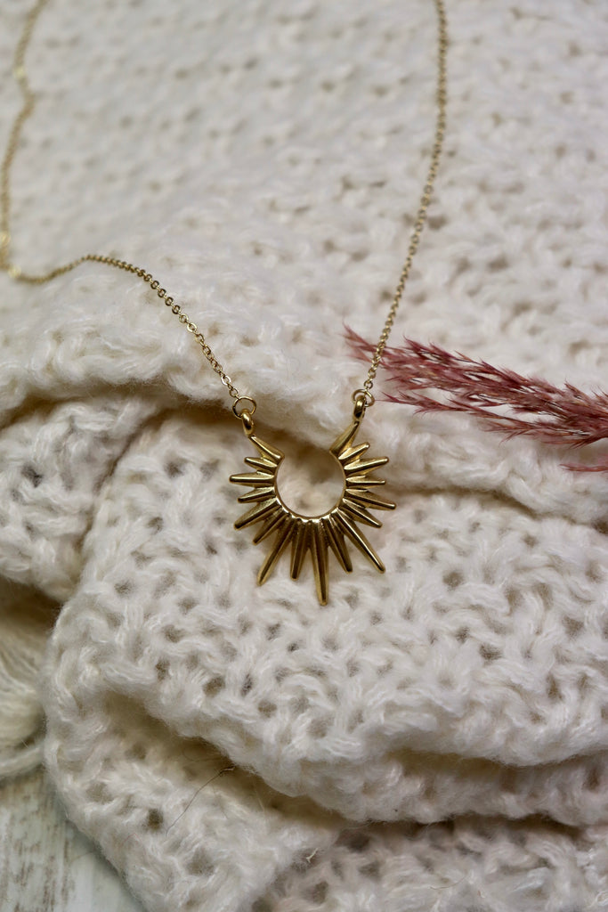 Half sun necklace (Gold)