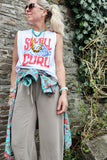 Swell and curl sleeveless tee