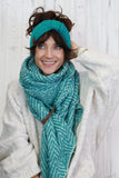 Chevron soft knit scarf (Teal)