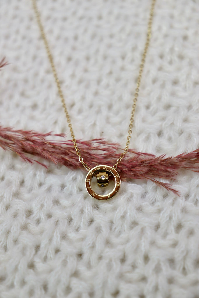 Numerical circle necklace (Gold)