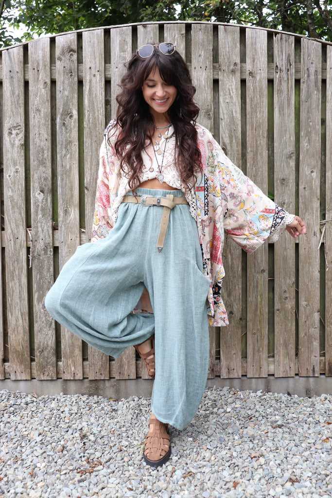 Linen balloon trousers (Sea foam green)