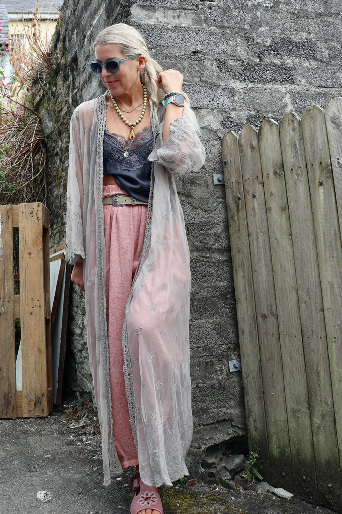 Floral crochet lace kimono (Grey)