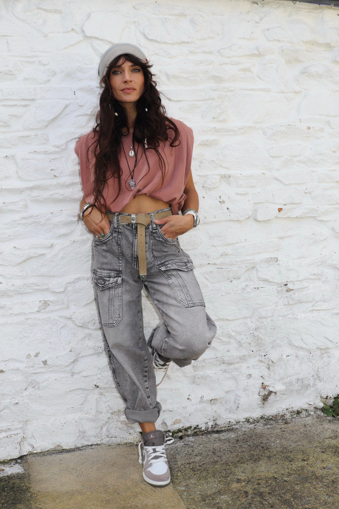 Barrel leg cargo jeans