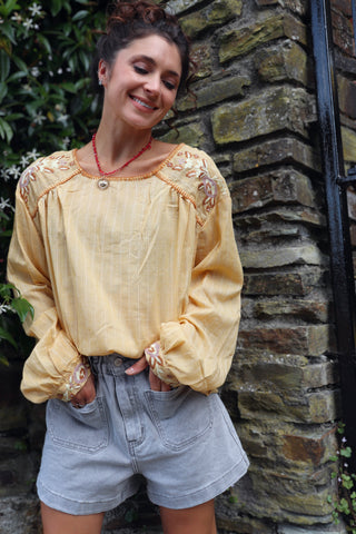 Floral embroidered shoulder blouse