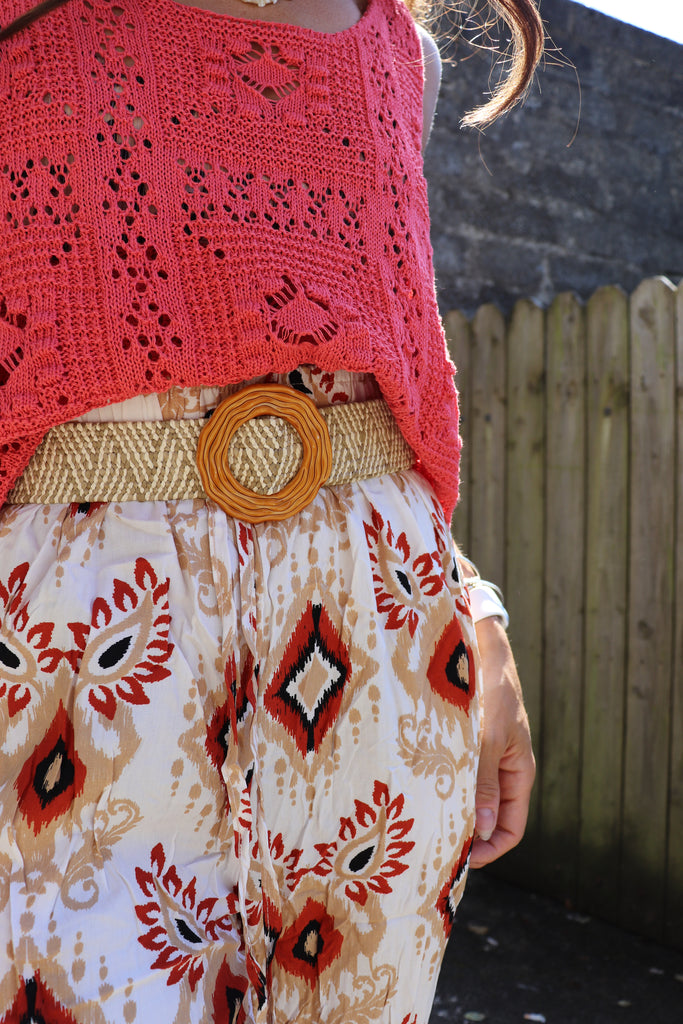 Wooden buckle stretch belt