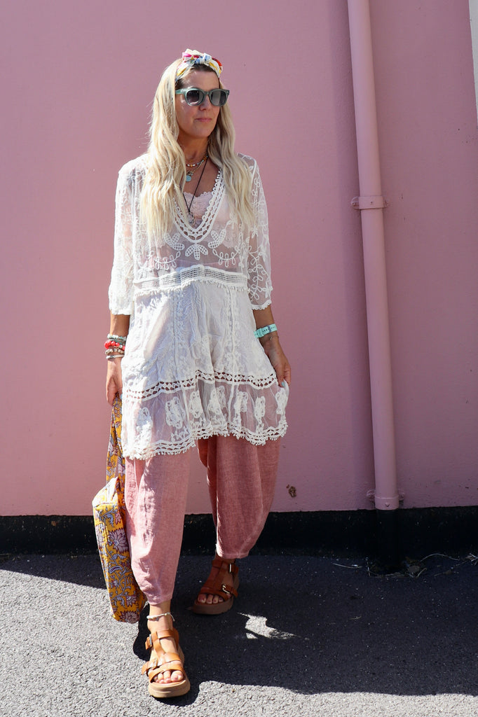 Floral lace tunic (Ecru)