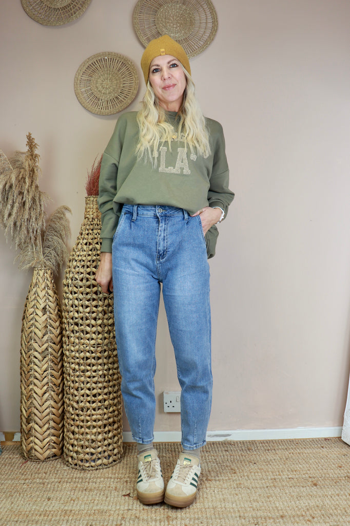 Light washed high waisted jeans